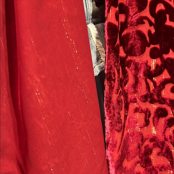 #128 Red burnout, velvet fringe scarf - Picture 5 of 10